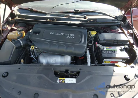 2017 Chrysler 200 Limited Platinum z USA, uszkodzony, nr VIN 1C3CCCAB8HN502053